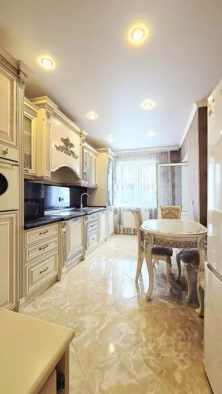2-к кв. Краснодарский край, Краснодар ул. Командорская, 1/3 (70.0 м) - Фото 1
