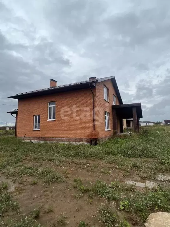 Дом в Калужская область, Калуга ул. Непокоренных Ленинградцев, 38П ... - Фото 0