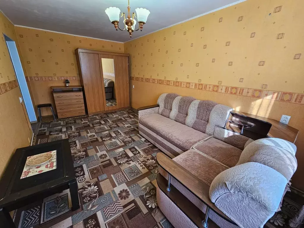 1-к кв. Омская область, Омск Заозерный мкр, просп. Менделеева, 14 ... - Фото 1