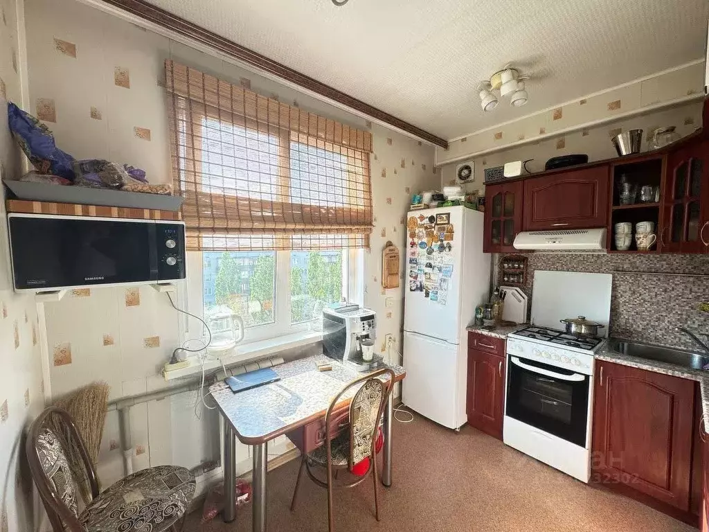 3-к кв. Воронежская область, Воронеж ул. Космонавта Комарова, 2 (53.9 ... - Фото 1