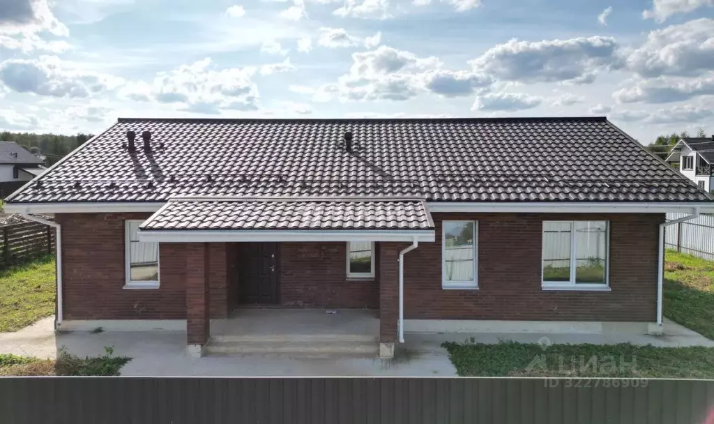 Дом в Калужская область, Боровский муниципальный округ, Совьяки с/пос, ... - Фото 2