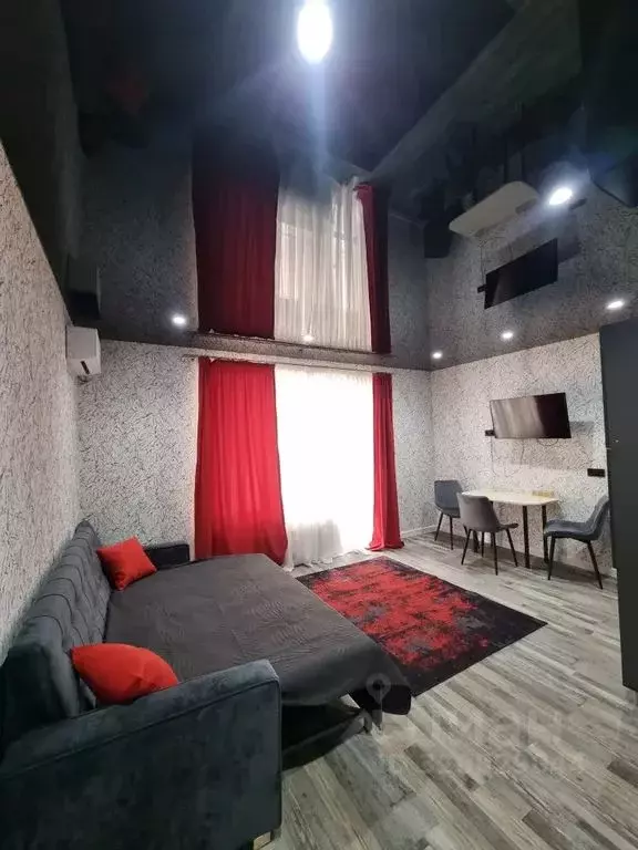 Студия Астраханская область, Астрахань Автомобильная ул., 8 (33.0 м) - Фото 1