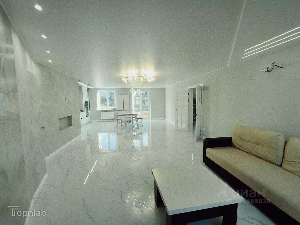 Дом в Саратовская область, Саратов Стадионная ул., 59 (245 м) - Фото 2