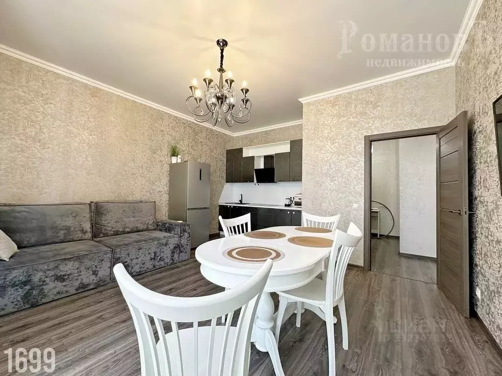 2-к кв. Ставропольский край, Ставрополь ул. Ленина, 427 (70.0 м) - Фото 2