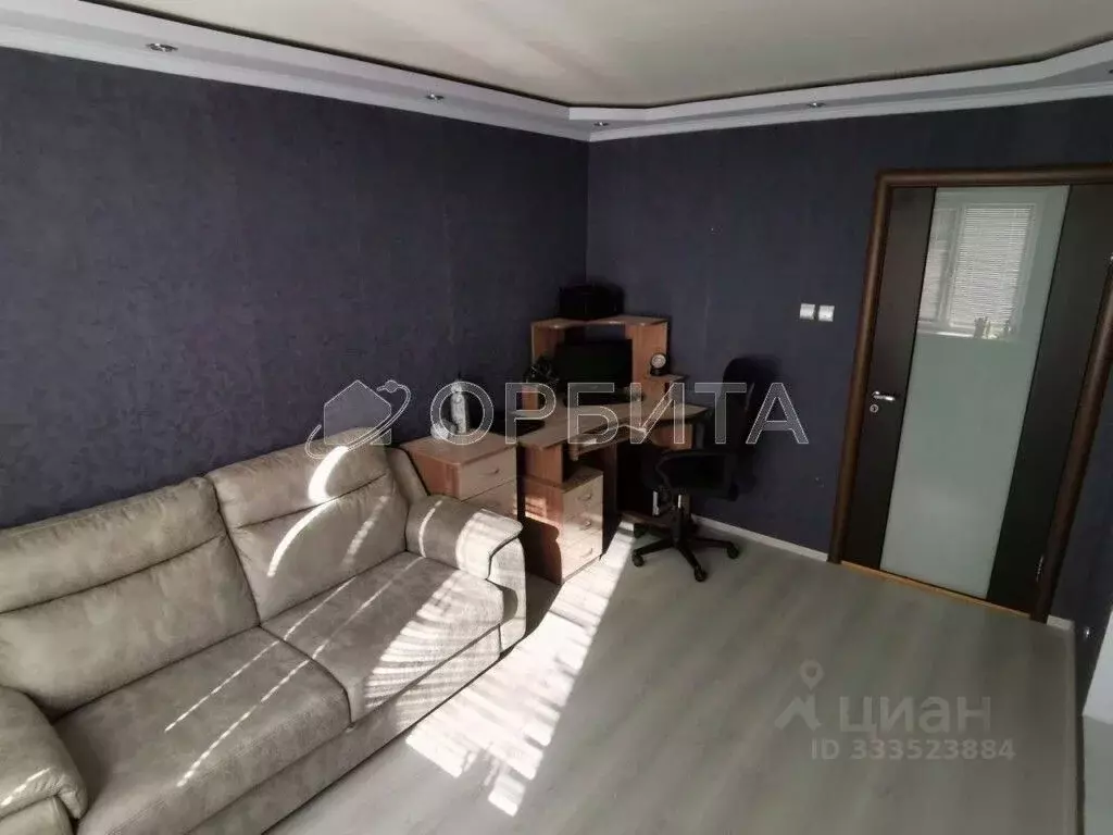 2-к кв. Тюменская область, Тюмень ул. Мельникайте, 130 (49.4 м) - Фото 1