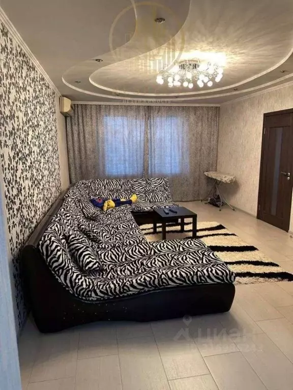 4-к кв. Ставропольский край, Ессентуки ул. Долина Роз, 9 (100.0 м) - Фото 1