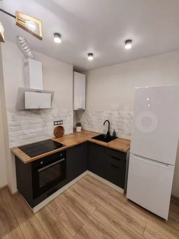 Квартира-студия, 39,5 м, 4/18 эт. - Фото 1