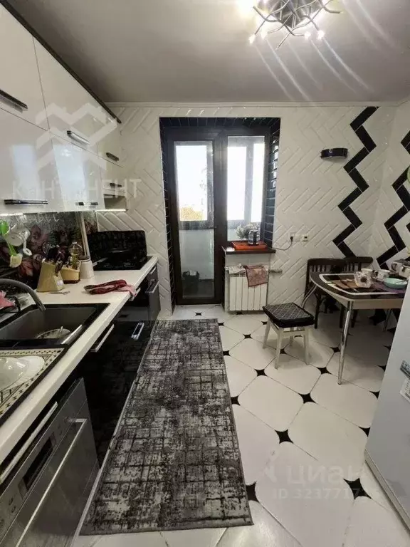 3-к кв. Крым, Евпатория ул. 9 Мая, 43 (64.6 м) - Фото 2