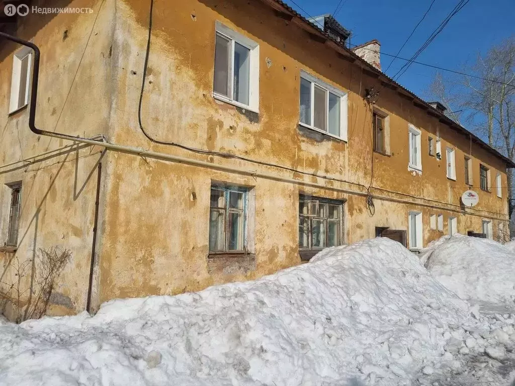 3-комнатная квартира: Кушва, Рабочая улица, 66 (42 м) - Фото 1