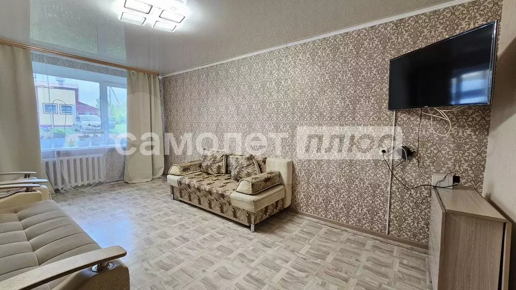3-к. квартира, 62,6 м, 1/1 эт. - Фото 1