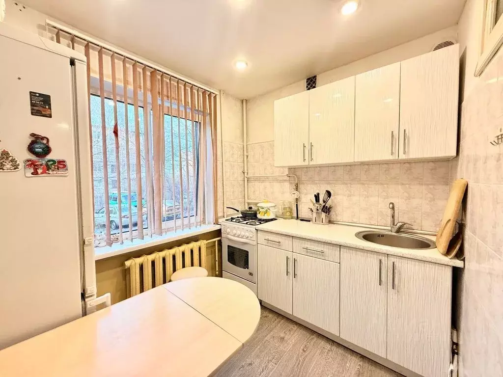 2-к кв. Карелия, Петрозаводск Советская ул., 7 (48.5 м) - Фото 1