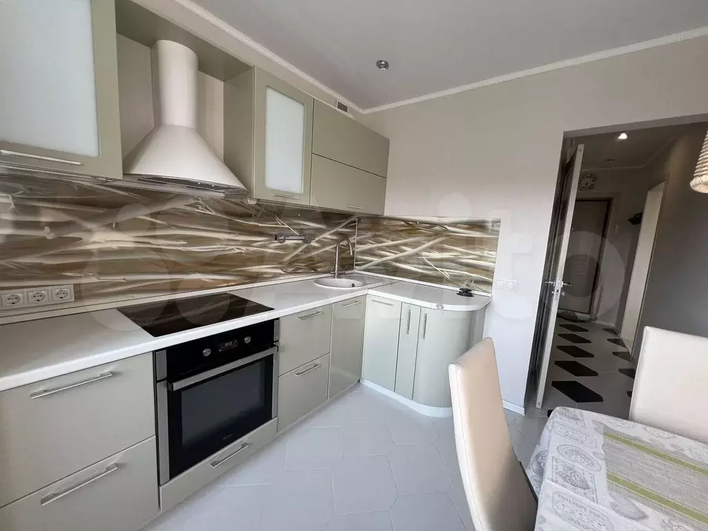 1-к. квартира, 40 м, 3/5 эт. - Фото 0