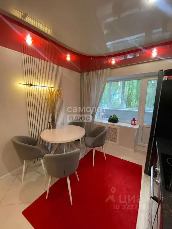 2-к кв. Курская область, Курск ул. Карла Маркса, 69Д (64.0 м) - Фото 1