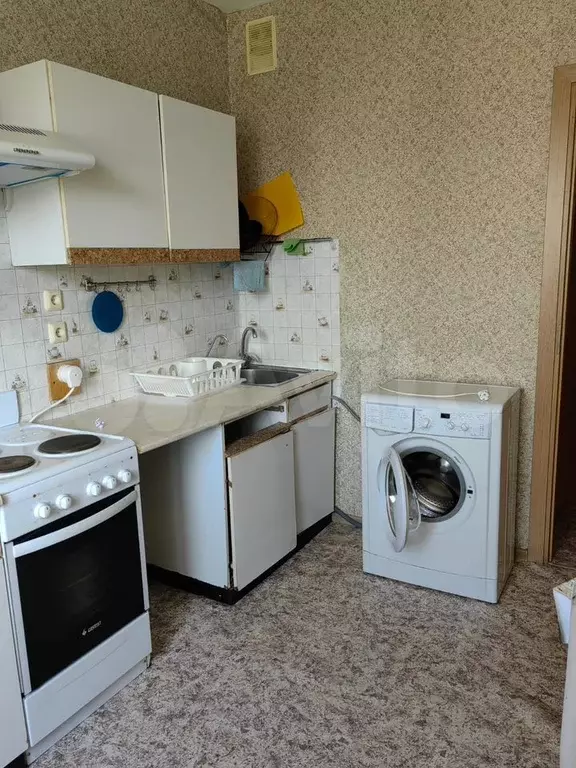 Комната 34 м в 3-к., 6/10 эт. - Фото 1