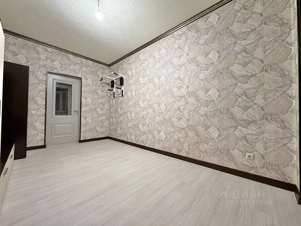 2-к кв. Кабардино-Балкария, Нальчик ул. Толстого (83.0 м) - Фото 2