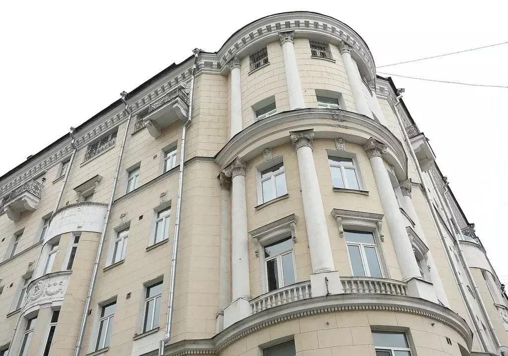 Квартира-студия: Москва, переулок Сивцев Вражек, 35 (22.5 м) - Фото 1