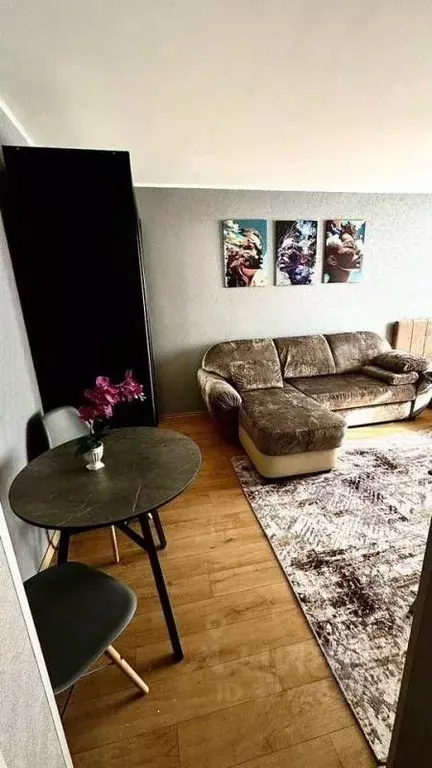 1-к кв. Самарская область, Тольятти ул. Фрунзе, 37 (32.6 м) - Фото 1