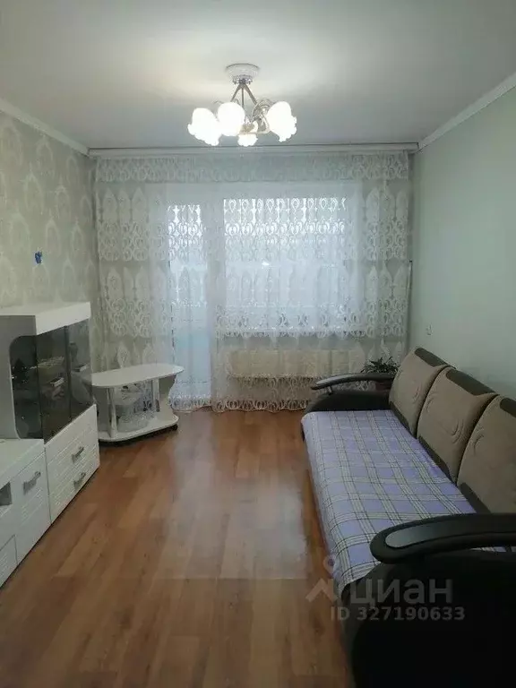 2-к кв. Хакасия, Абакан ул. Кати Перекрещенко, 7 (44.0 м) - Фото 1