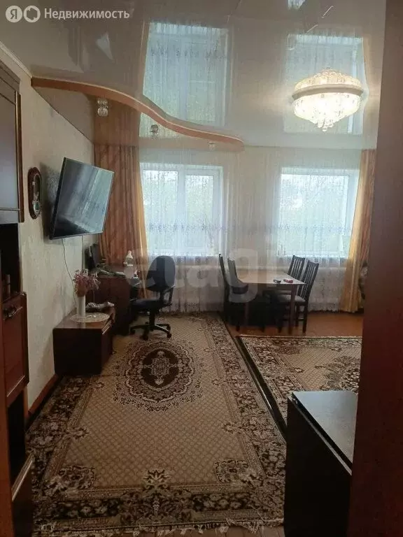 3-комнатная квартира: село Половинка, улица Аржевитина, 14 (83.7 м) - Фото 1