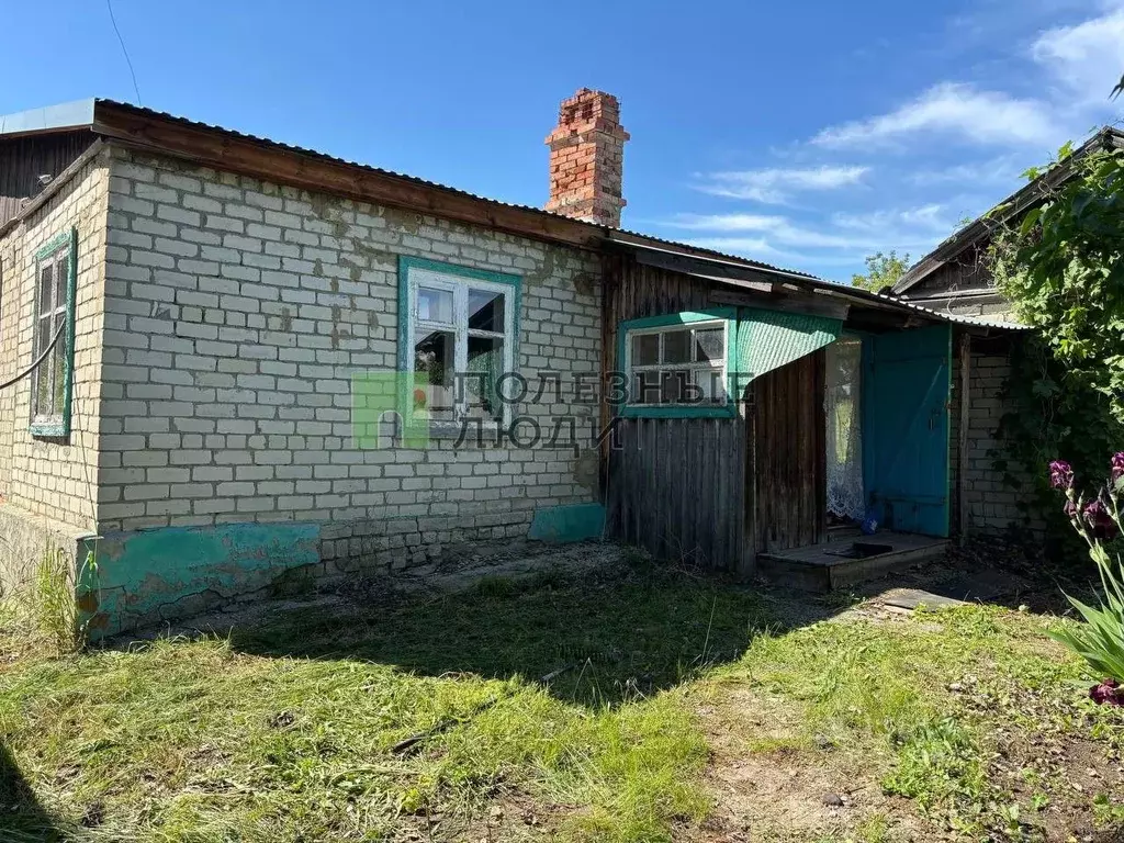 Дом в Саратовская область, пос. Хмелевский ул. Центральная, 44 (48 м) - Фото 0
