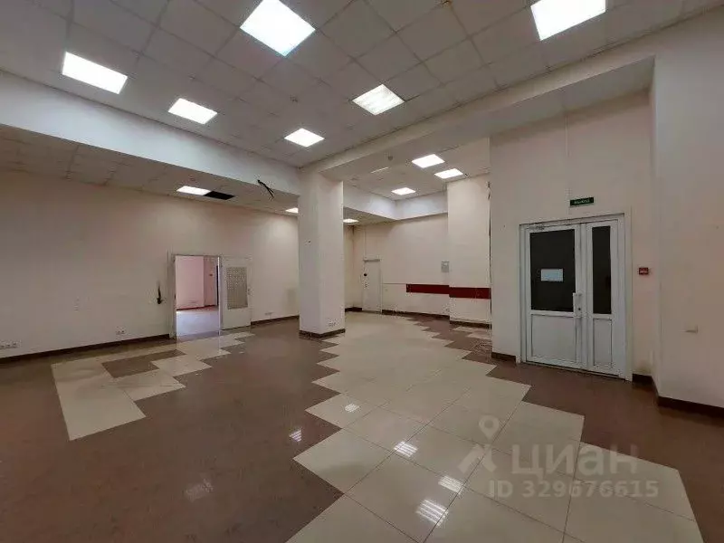 Торговая площадь в Санкт-Петербург ул. Швецова, 41 (176 м) - Фото 2