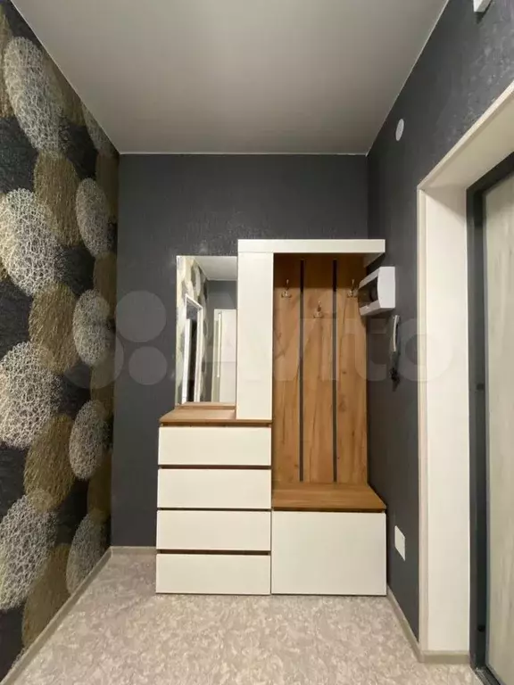 1-к. квартира, 40,6 м, 6/8 эт. - Фото 1