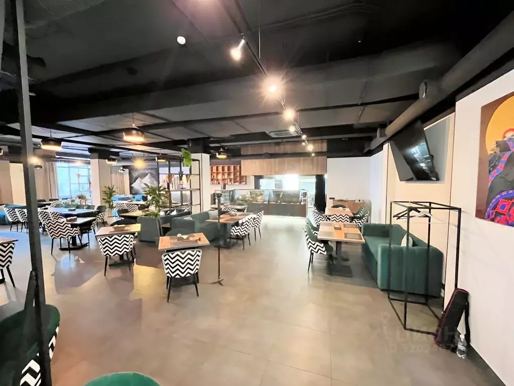 Помещение свободного назначения в Татарстан, Казань Чистопольская ул., ... - Фото 1