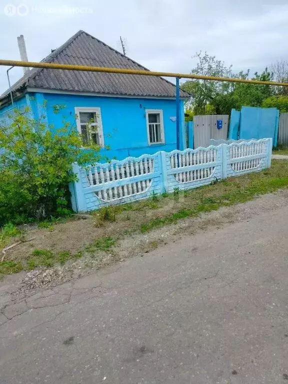 Дом в село Большетроицкое, улица Калинина (31.6 м) - Фото 0