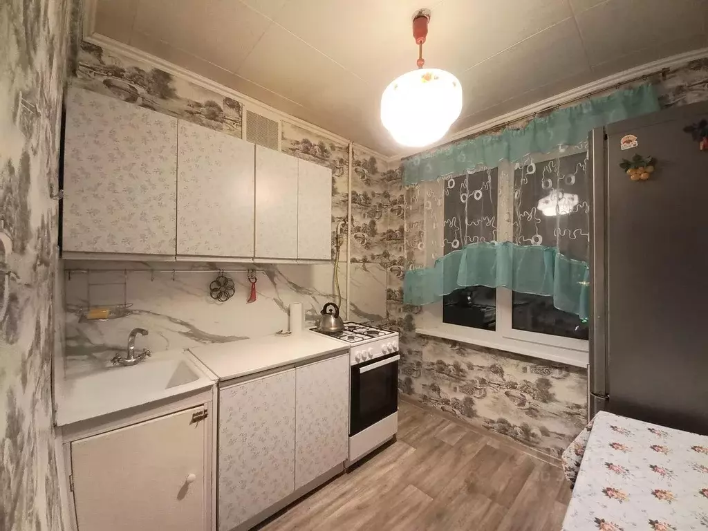 2-к кв. Москва ул. Героев Панфиловцев, 1К1 (53.0 м) - Фото 1