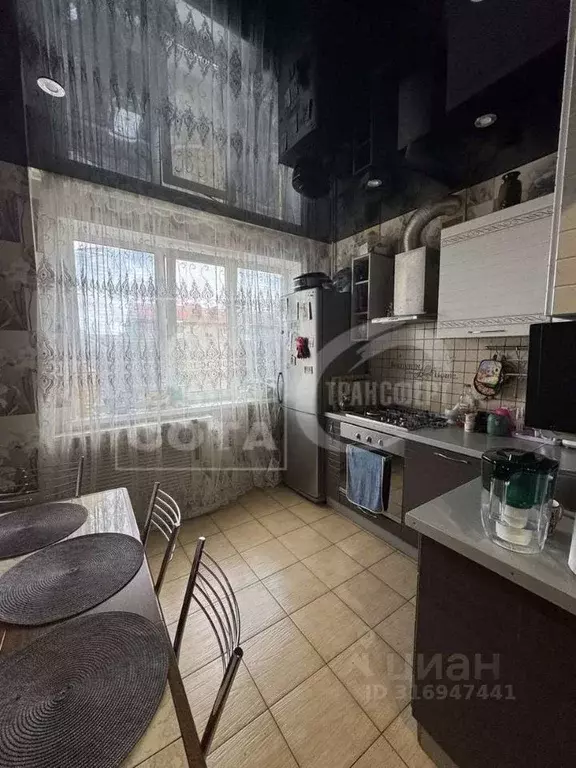 2-к кв. Воронежская область, с. Новая Усмань ул. Полевая, 36 (55.5 м) - Фото 0
