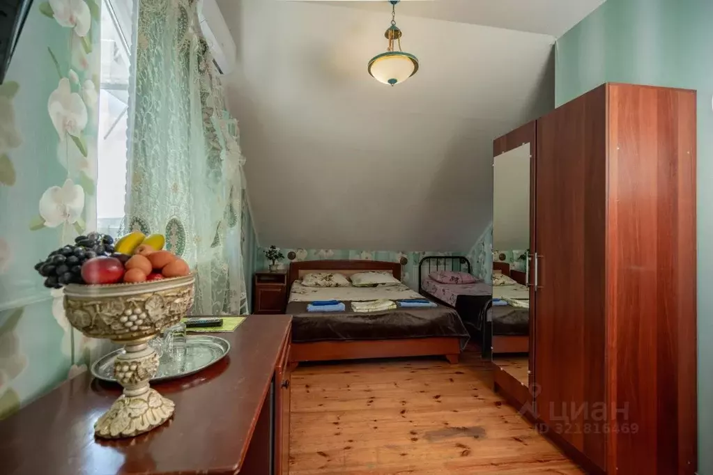 Комната Краснодарский край, Геленджик Изумрудная ул., 18 (15.0 м) - Фото 0