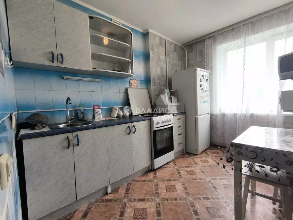 4-к кв. Белгородская область, Белгород Садовая ул., 53А (70.4 м) - Фото 1