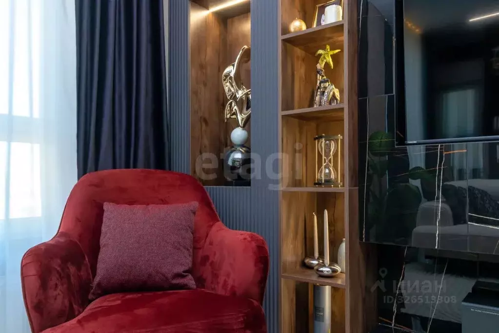 2-к кв. Тюменская область, Тюмень ул. Пожарных и Спасателей, 1 (95.7 ... - Фото 1