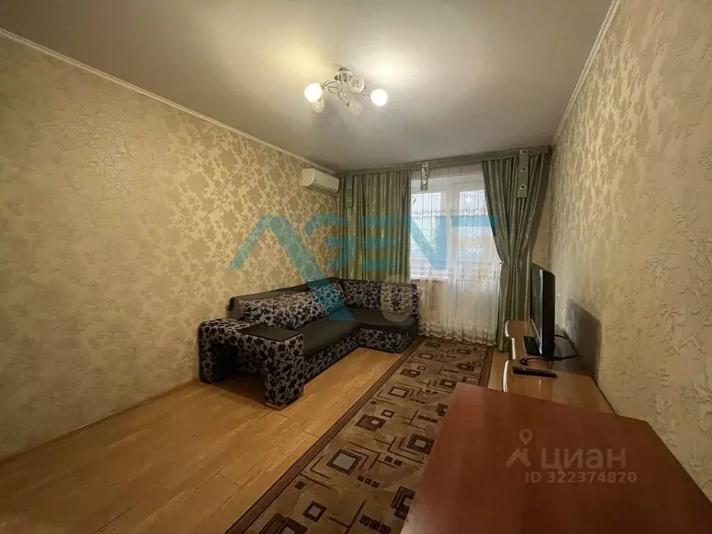 1-к кв. Белгородская область, Белгород ул. Есенина, 20 (35.0 м) - Фото 0