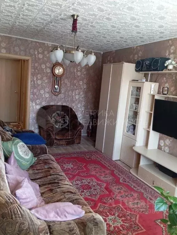 2-к кв. Тюменская область, Ишим ул. Карла Маркса, 37Б (45.9 м) - Фото 0