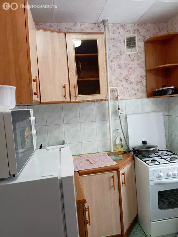 2-комнатная квартира: Горно-Алтайск, Коммунистический проспект, 30 ... - Фото 1