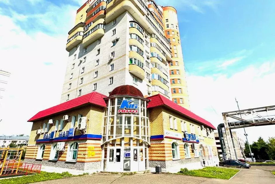 1-к кв. Кировская область, Киров ул. Ленина, 185 (51.0 м) - Фото 0