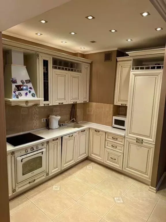 3-к кв. Татарстан, Казань просп. Альберта Камалеева, 14 (70.0 м) - Фото 1