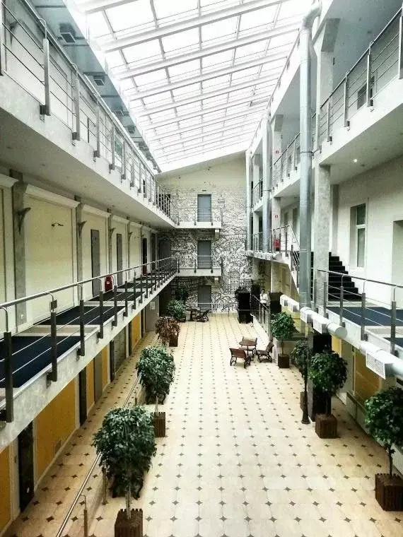 Офис в Санкт-Петербург 2-я Васильевского острова линия, 37 (39 м) - Фото 1