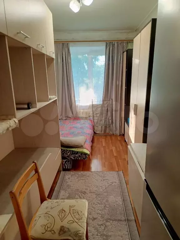 Комната 12 м в 4-к., 3/3 эт. - Фото 0