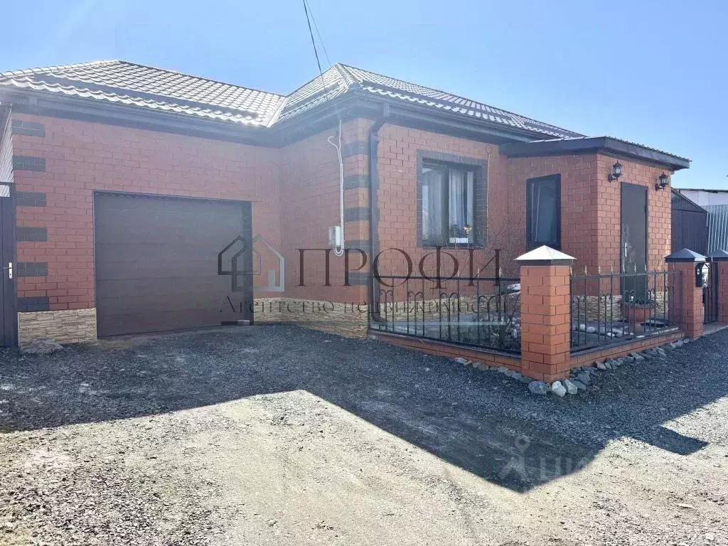 Дом в Белгородская область, Новый Оскол Рождественская ул. (73 м) - Фото 1