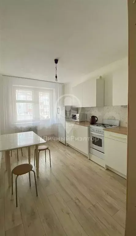 1-к. квартира, 48,9 м, 6/10 эт. - Фото 0