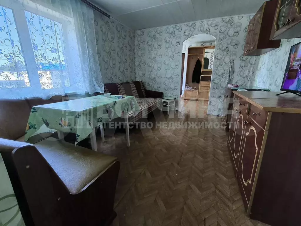 2-к. квартира, 70 м, 2/2 эт. - Фото 1