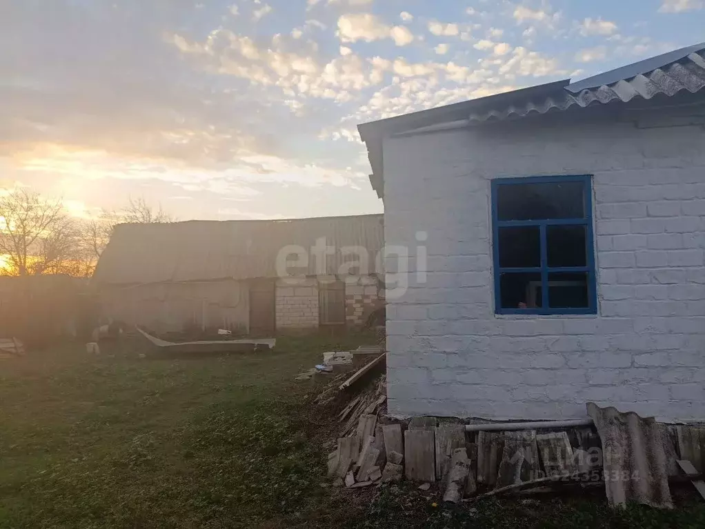 Дом в Белгородская область, Ровеньский район, Верхнесеребрянское ... - Фото 1