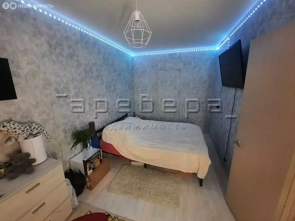 2-комнатная квартира: Красноярск, микрорайон Зелёная Роща, ... - Фото 1