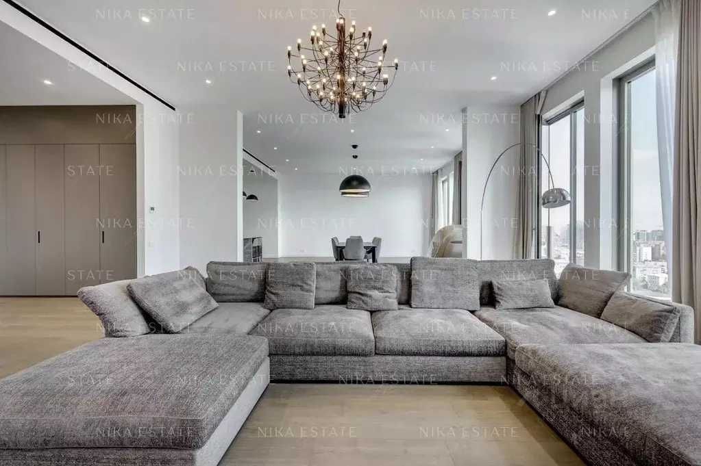 4-к кв. Москва ул. Костикова, 4к1 (253.0 м) - Фото 1