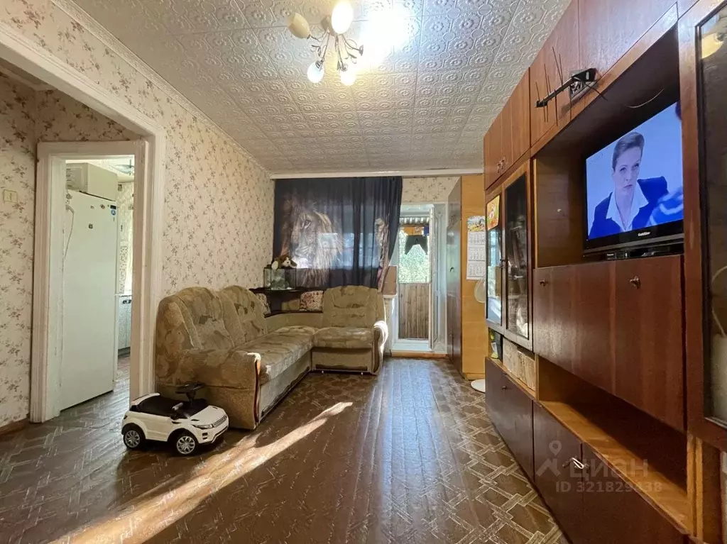 2-к кв. Нижегородская область, Нижний Новгород Заярская ул., 13 (42.0 ... - Фото 1