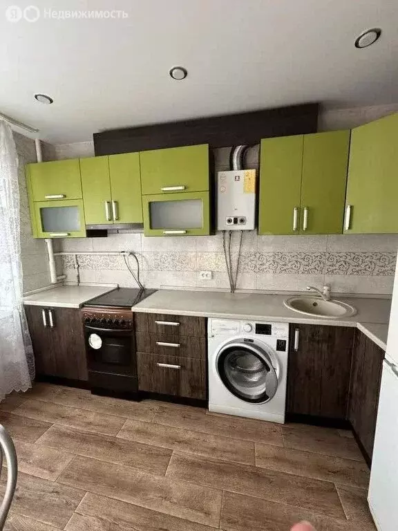 3-комнатная квартира: Брянск, улица Тельмана, 88 (61.7 м) - Фото 0