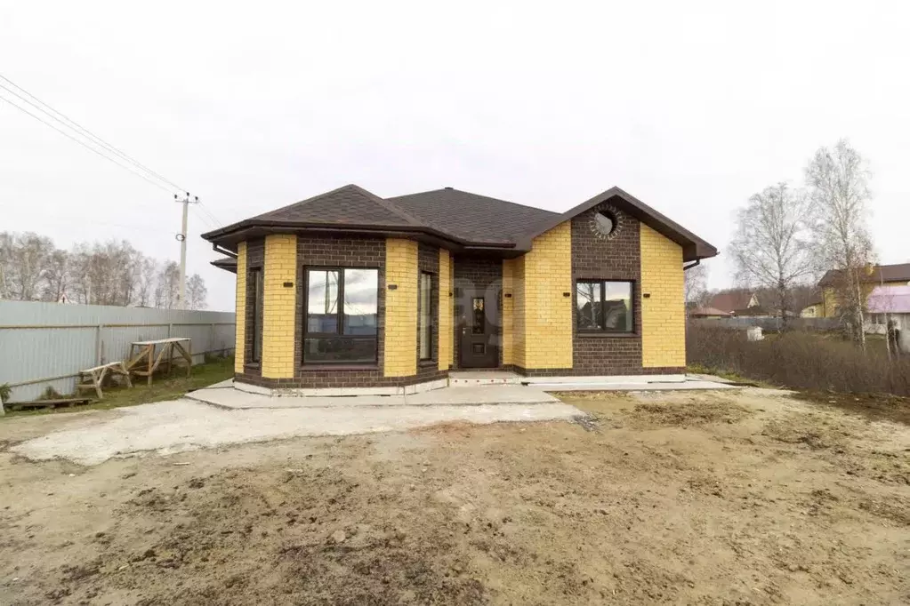 Дом в Тюменская область, Тюменский муниципальный округ, с. Гусево ул. ... - Фото 1