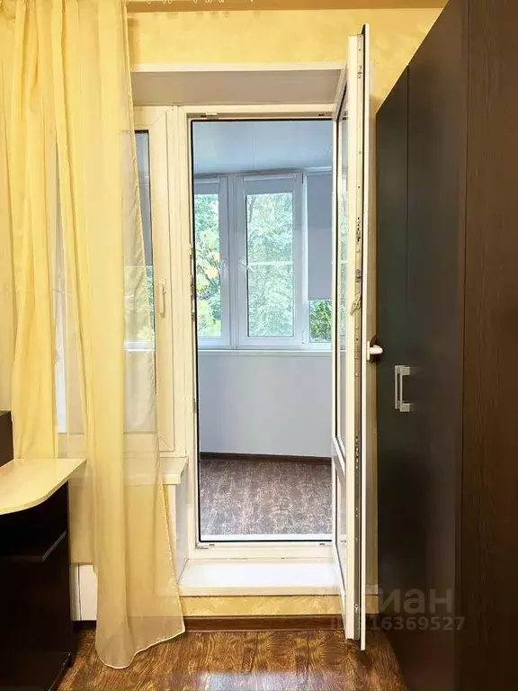 Комната Москва Ясеневая ул., 19К3 (17.0 м) - Фото 0